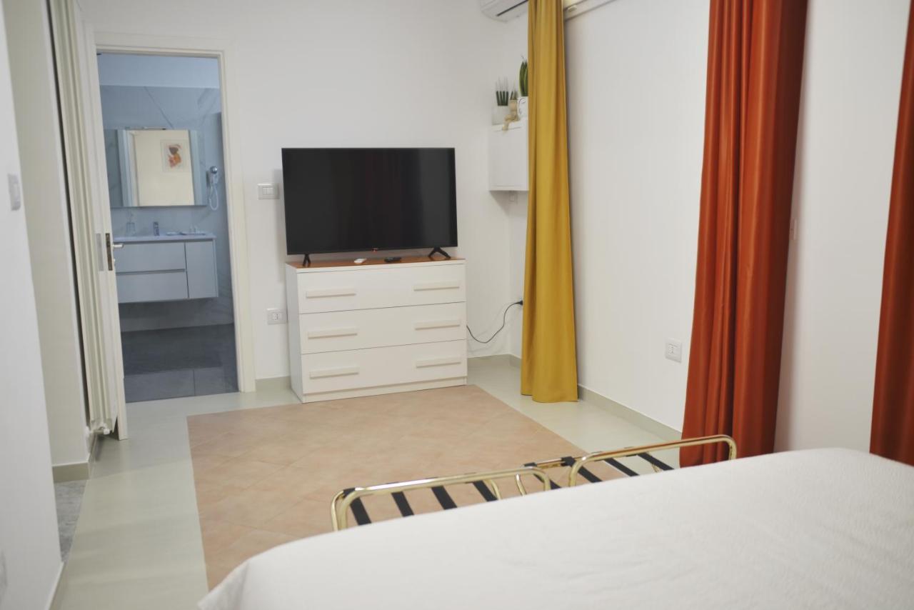 La Casa Di Eva Panzió Brindisi Kültér fotó